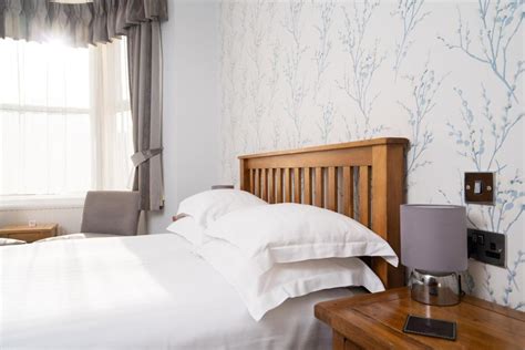 Lauriston Hotel Deals & Reviews, Weston-super-Mare | LateRooms.com