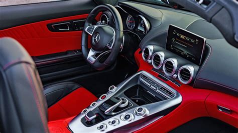 Car Rental Showroom NC | Affordable Car Rental Services