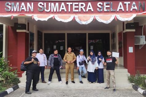 Foto SMAN Sumatera Selatan Sekolah Terbaik Yang Diisi Siswa Tak