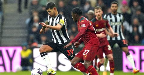 Bruno Guimarães é decisivo e Newcastle vence Wolves desfalcado de