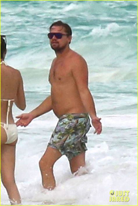 Leonardo DiCaprio Hits The Beach Shirtless In Cancun Photo 3827889