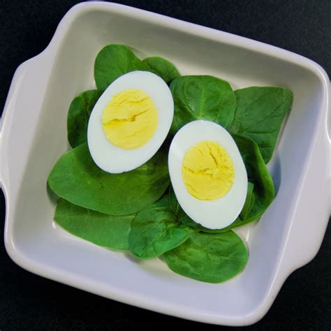 Perfect Hard Boiled Eggs Every Time Fluffy Yolks And Tender Egg Whites