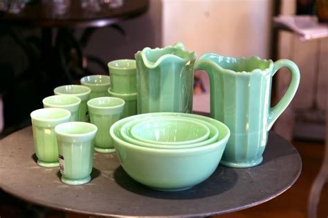 829 Best Jadeite Disheslove Love Images On Pinterest Vintage Dishes Milk Glass And