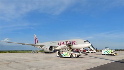 Pesawat Charter Pertama Logistik WSBK Sudah Mendarat Di Bandara Lombok