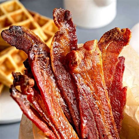 Easy Way To Make Candied Bacon With Only 3 Simple Ingredients