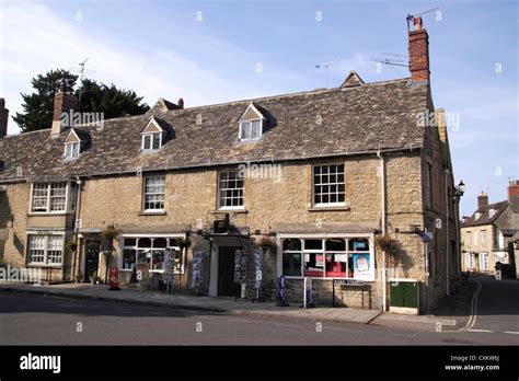 Post Office Woodstock Oxfordshire Stock Photo Alamy