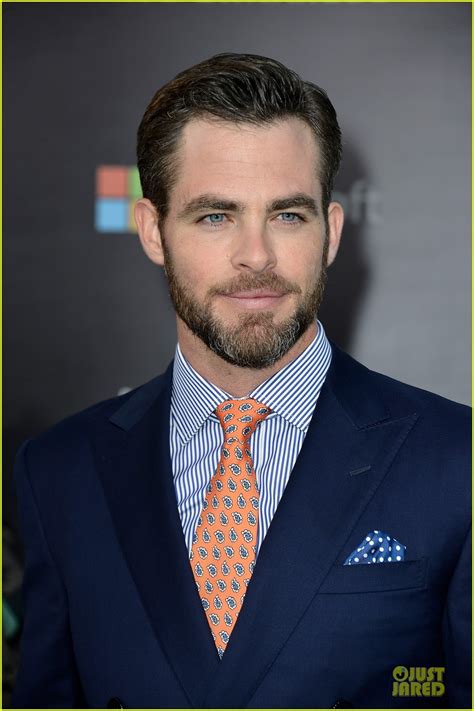 Chris Pine Zachary Quinto Star Trek Into Darkness Premiere Photo