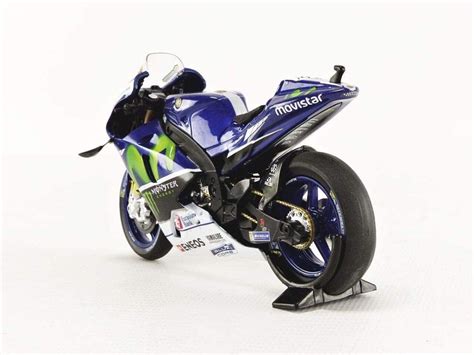 Yamaha Yzr M Movistar Yamaha Testbike Minichamps Hmkt