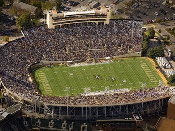 Vanderbilt Football | Inside 'Dores | Vanderbilt University