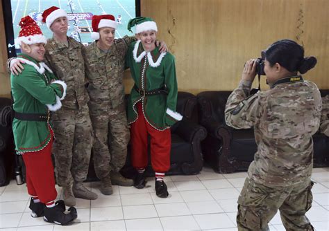How To Send Christmas Cards To Soldiers Overseas 2014: Charities
