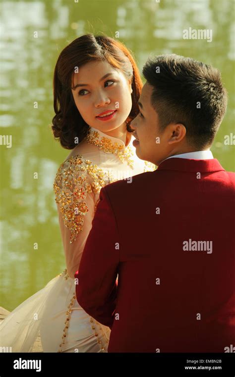 Vietnam Hanoi Wedding Couple Stock Photo Alamy