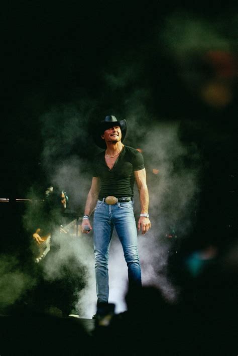 Tim Mcgraw Returns To Nashville Lives Up To His Promise To Deliver His