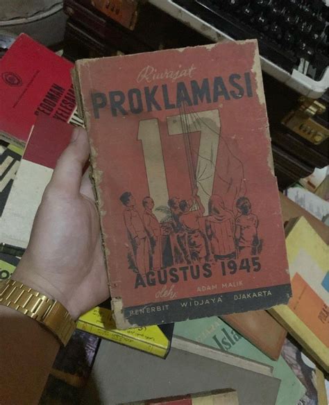 Buku Demokrasi Kita Oleh Mohammad Hatta Tahun 1966 Buku Riwayat