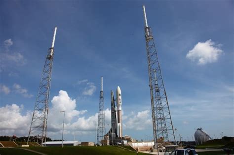 AEHF 1 Rides Atlas V To Orbit Universe Today