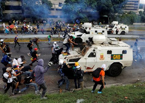 Fotos Tres Meses De Protestas En Venezuela Internacional El PaÍs