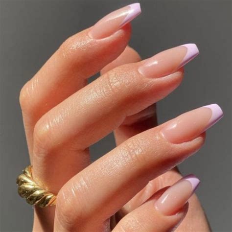 Chic French Tip Nails Designs And Trends For 2022 Nailuxe