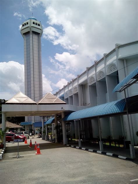 Aku Dayat Masjid Al Muktafi Billah Shah Kuala Terengganu