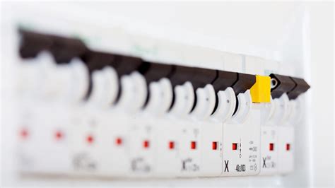 Selecting The Correct Fuse Household Electricity CCEA GCSE