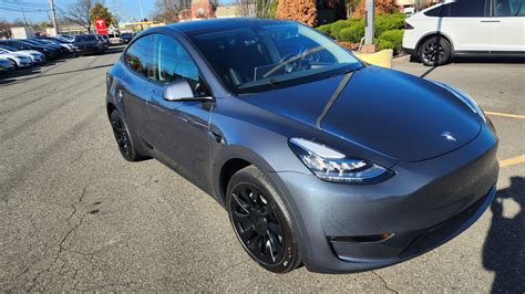 Tesla Model Y Long Range Awd Find My Electric