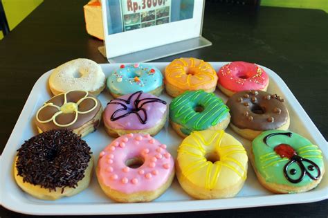 Donat Madu Cihanjuang