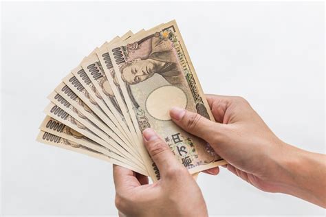 「年収300万円台でも貯金600万円の人」がやっている貯金のコツ 2021年3月26日 エキサイトニュース