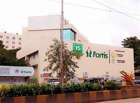 Fortis Hospital Mulund, Mumbai - Doctor List - Safartibbi