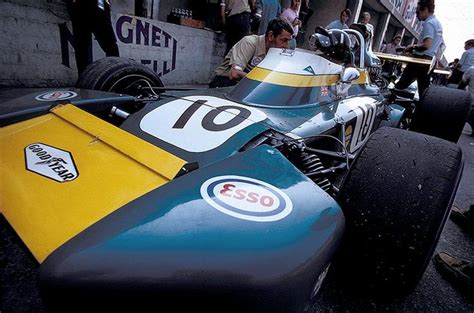 Graham Hill Gbr Motor Racing Developments Brabham Bt Ford V