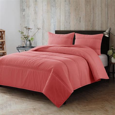 Country Living Eyelet 3 Piece Pink King Quilt Set At