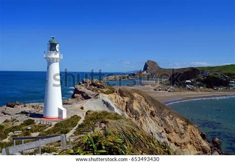 Castle Point Lighthouse New Zealand Stock Photo Edit Now 653493430