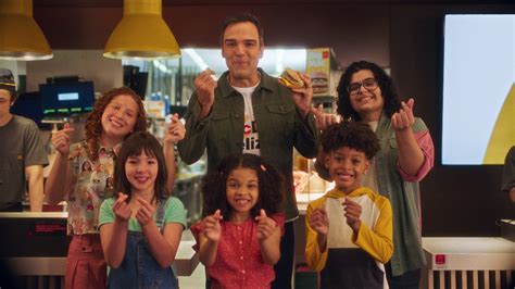 McDonald s estreia campanha do McDia Feliz em prol de crianças e jovens