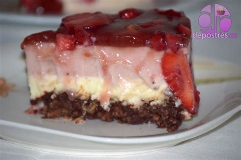 Tarta Con Base Crujiente De Fresas Y Chocolate Blanco Sin Horno Depostres