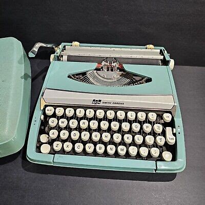 Vintage Smith Corona Corsair Deluxe Portable Typewriter Aqua Blue FOR