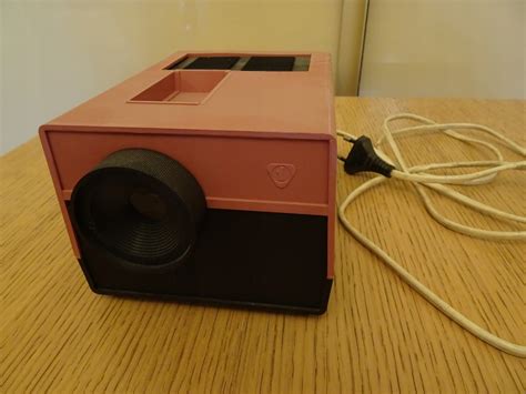 projektor rzutnik ania prl  oficjalne archiwum allegro