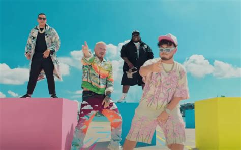 Daddy Yankee Y J Balvin Con Sech En Sal Y Perrea Remix