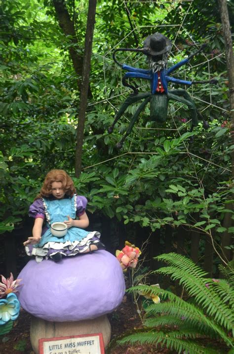 10 BEST Things to Do at Enchanted Forest Oregon