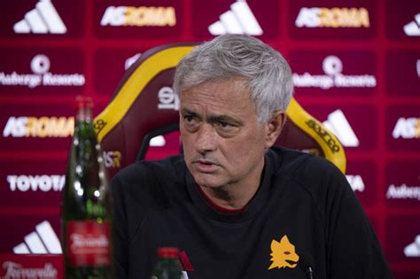 Trigoria Domani Alle La Conferenza Stampa Di Mourinho Laroma It