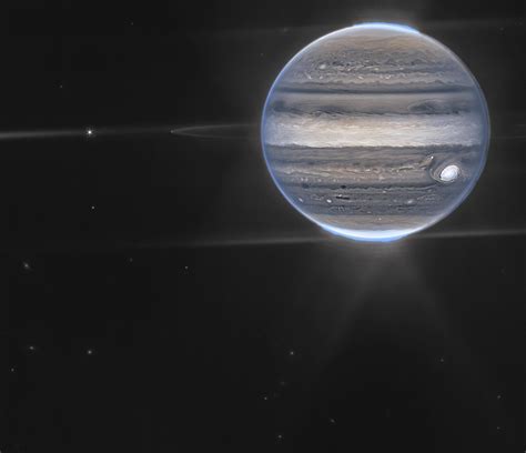 The New Space Telescope Shows The Aurora Borealis Of Jupiter Small Moons