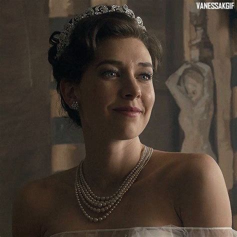 Vanessa Kirby Gifs On Twitter Vanessa Kirby As Princess Margaret In