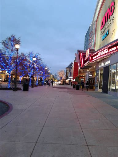 Movie Theater «AMC DINE-IN Easton Town Center 30», reviews and photos, 275 Easton Station ...