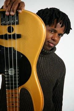 Bartlett On Bass: Victor Wooten Super Bass Solo Technique (1992) [FULL]...or Who's Who in BASS?