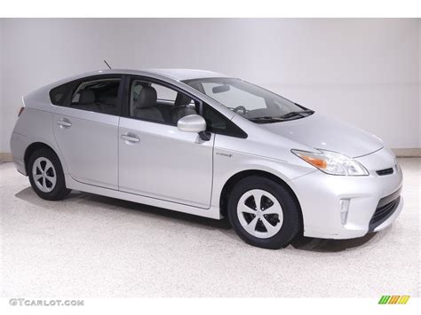 Classic Silver Metallic Toyota Prius Three Hybrid Photo