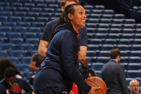 Pelicans assistant coach Teresa Weatherspoon to enter Texas Sports Hall ...