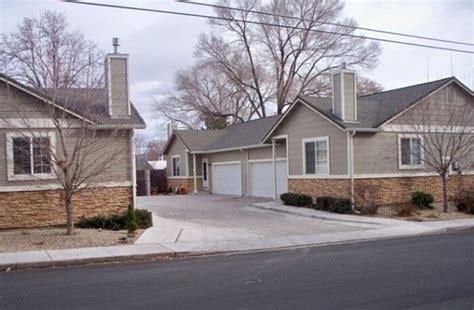 2 Bedroom Duplex In Carson City For Rent House Rental In Carson City Nv