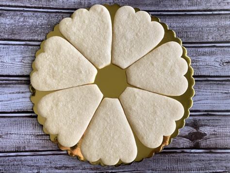 Simple Yet Beautiful Thanksgiving Turkey Cookies For A Crowd Your Baking Bestie