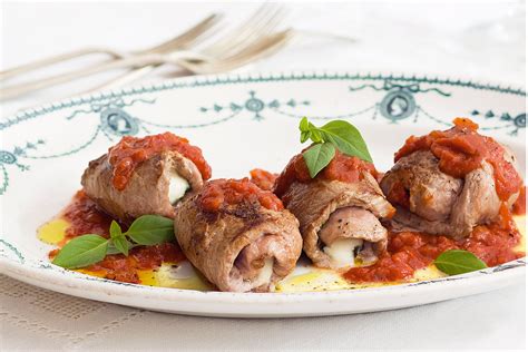 Veal Involtini In Tomato Sauce Recette