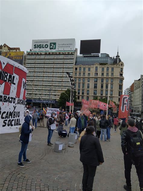 Nueva Protesta De Organizaciones Sociales Frente Al Obelisco Piden Ayuda Alimentaria El Quid