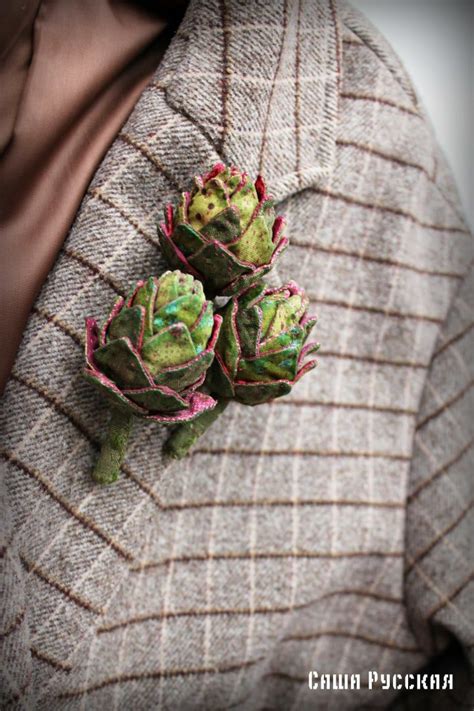 Pin by Заяц on Прочее | Brooch diy, Textile jewelry, Fabric flowers