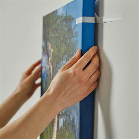 How To Hang A Canvas 6 Easy Methods 365canvas