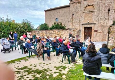 San Severino Borgo Di Colleluce Taglio Del Nastro A Conclusione Dei