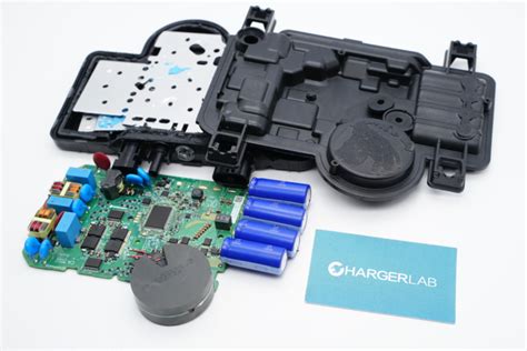 Teardown Of Enphase Iq7 Microinverter Chargerlab